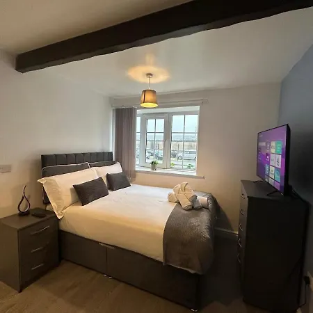 Thornton Road -room 1 * Bradford (West Yorkshire)