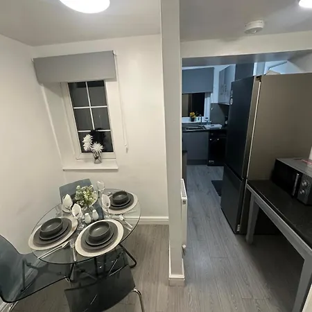 Thornton Road -room 1 Bradford (West Yorkshire)