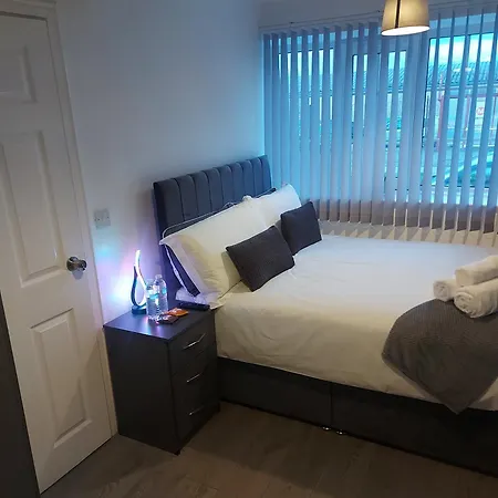 Séjour chez l'habitant Thornton Road -room 1 *