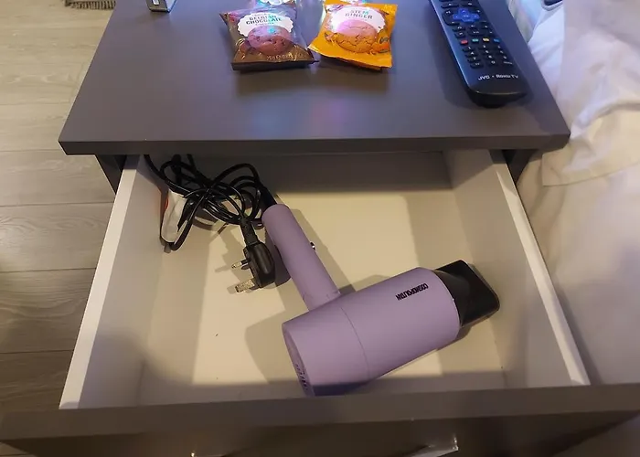 Thornton Road -room 1 Bradford (West Yorkshire)