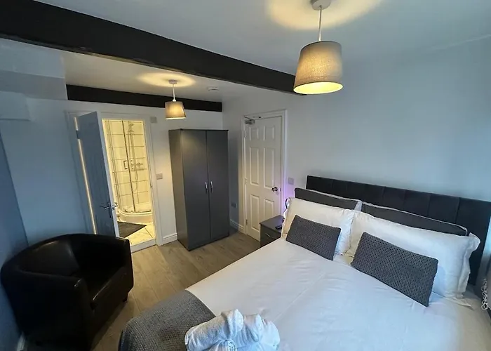 Thornton Road -room 1