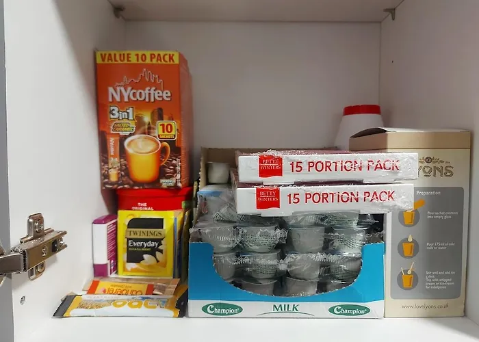 Thornton Road -room 1 *